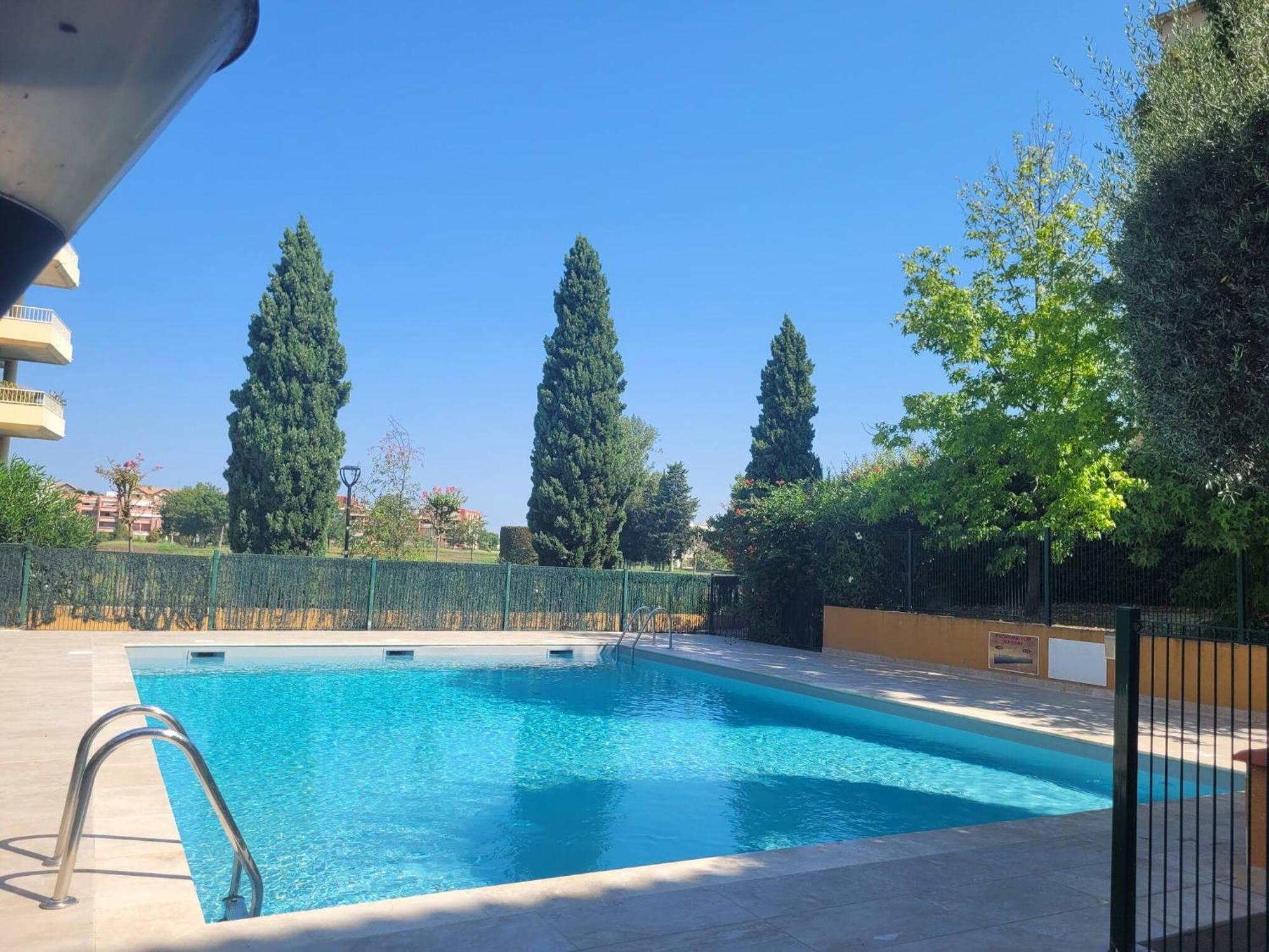 Le Jardin D'Hugo Lägenhet Lattes Exteriör bild